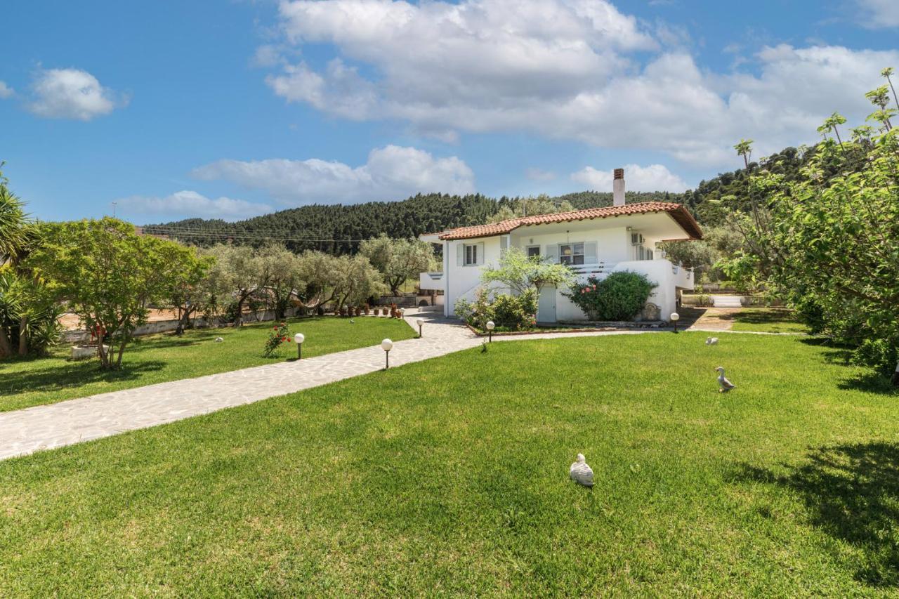 M&M Villa วูร์วูรู ภายนอก รูปภาพ