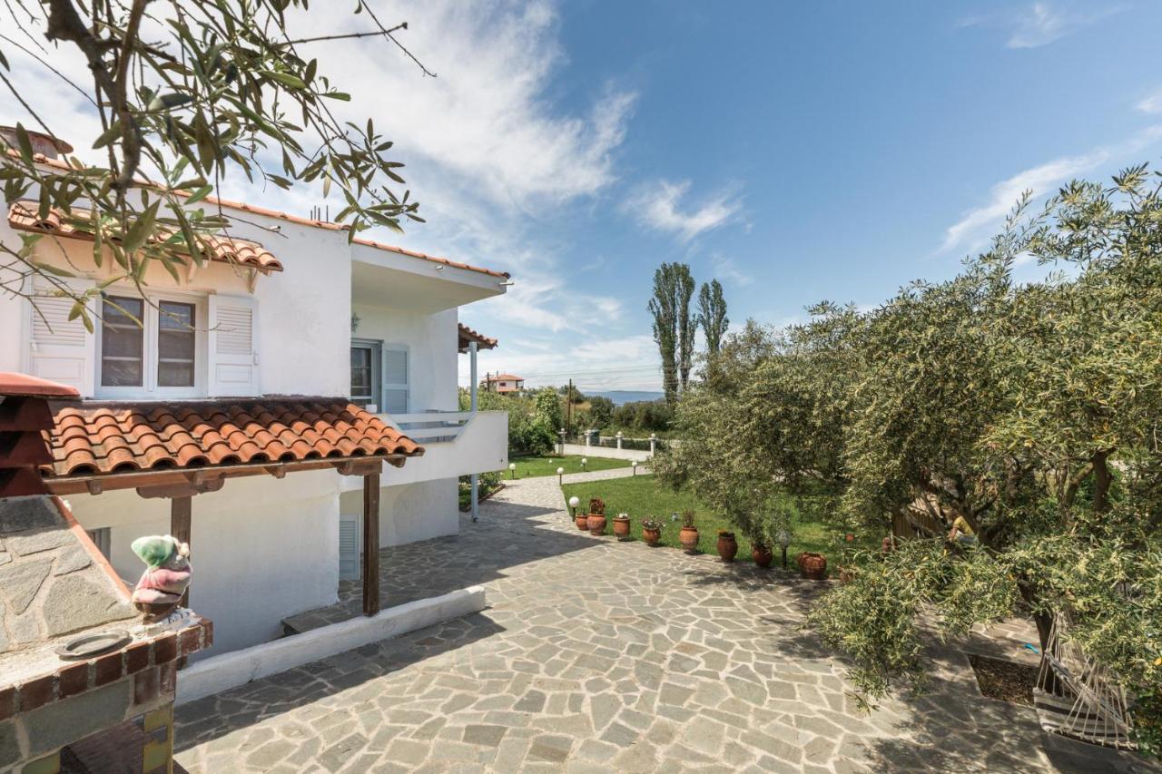 M&M Villa วูร์วูรู ภายนอก รูปภาพ
