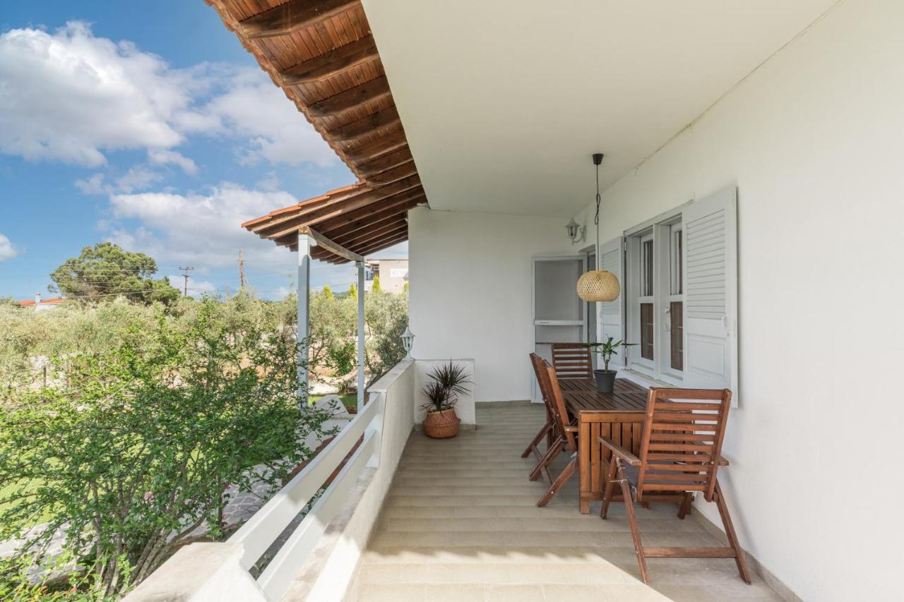 M&M Villa วูร์วูรู ภายนอก รูปภาพ