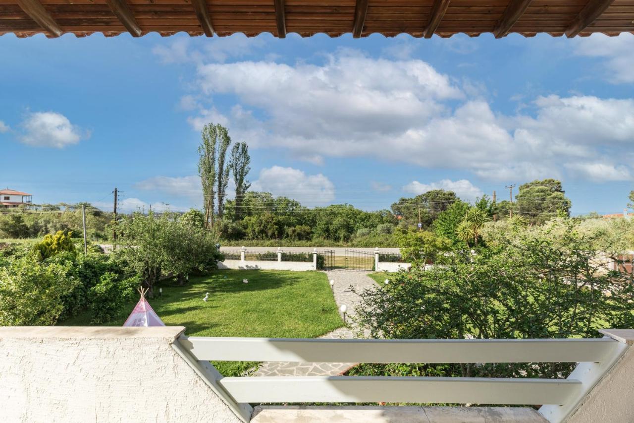 M&M Villa วูร์วูรู ภายนอก รูปภาพ